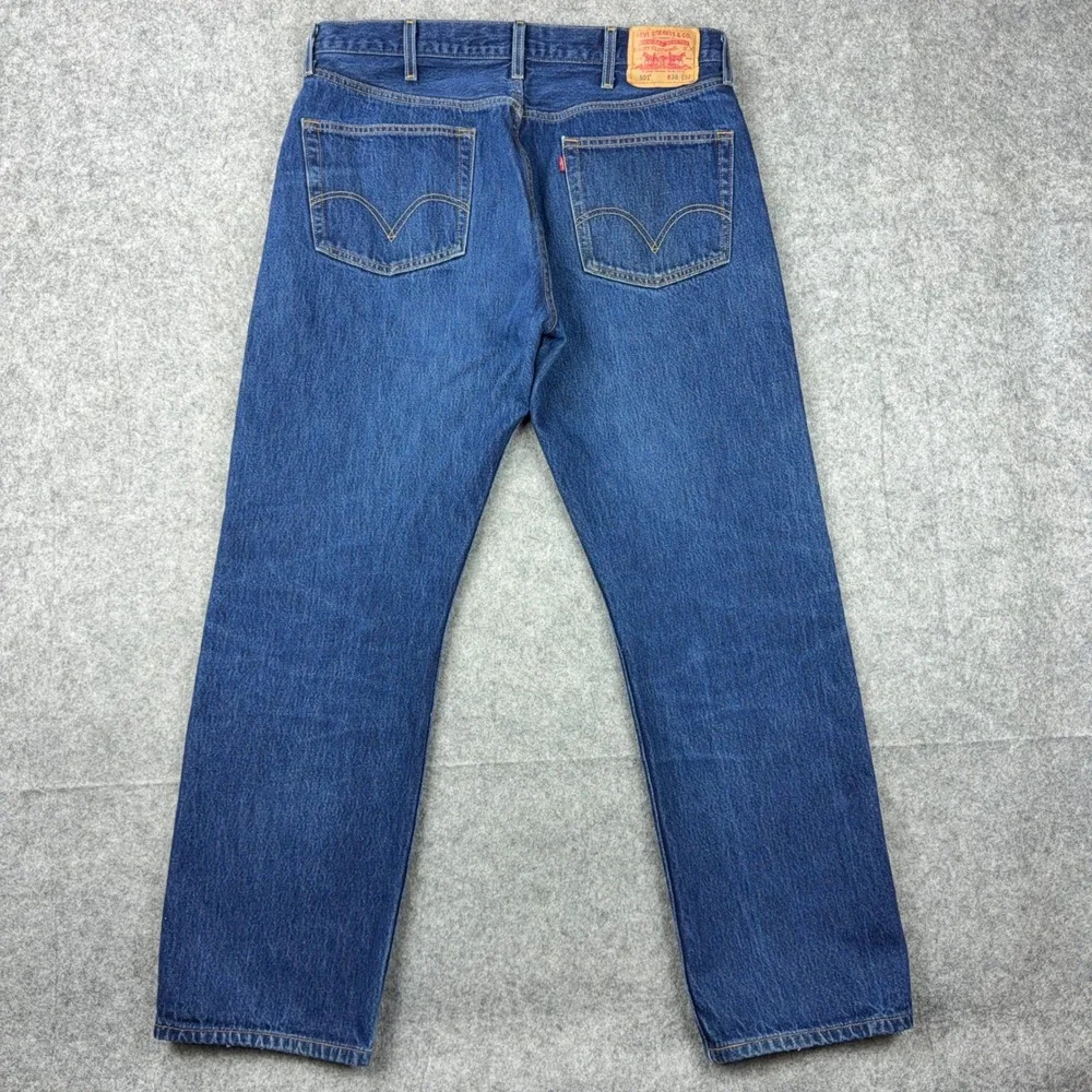 VTG Levi's 501 Jeans Mens 38x32 Blue Original Fit Straight Leg Cotton Denim Y2K